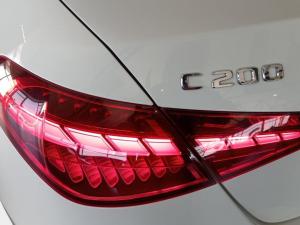Mercedes-Benz C-Class C200 Avantgarde - Image 20