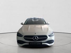 Mercedes-Benz C-Class C200 Avantgarde - Image 2
