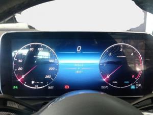 Mercedes-Benz C-Class C220d Avantgarde - Image 11
