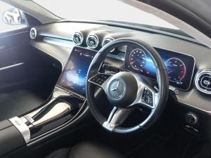 Mercedes-Benz C-Class C220d Avantgarde - Image 17