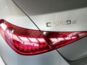 Mercedes-Benz C-Class C220d Avantgarde - Image 20