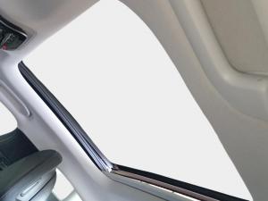 Mercedes-Benz C-Class C220d Avantgarde - Image 9