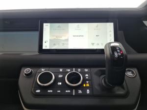 Land Rover Defender 110 D250 SE - Image 9