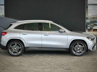 Mercedes-Benz GLA GLA200d Progressive