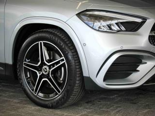 Mercedes-Benz GLA GLA200d Progressive