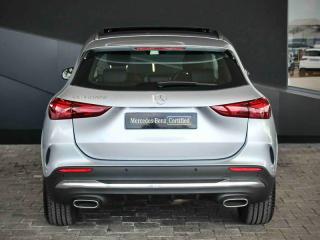 Mercedes-Benz GLA GLA200d Progressive