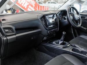 Isuzu D-Max 1.9TD double cab L 4x4 manual - Image 7
