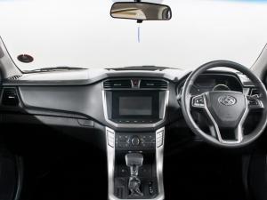 L D V T60 2.0TD double cab Elite auto - Image 6