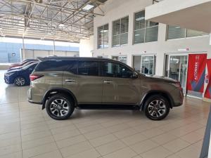 Toyota Fortuner 2.8GD-6 4x4 - Image 3