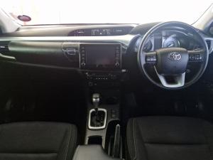 Toyota Hilux 2.8GD-6 double cab Raider auto - Image 6