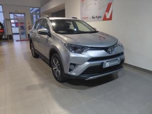 Toyota RAV4 2.0 GX - Image 1