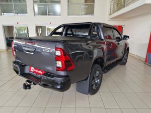 Toyota Hilux 2.8GD-6 double cab Raider auto - Image 2