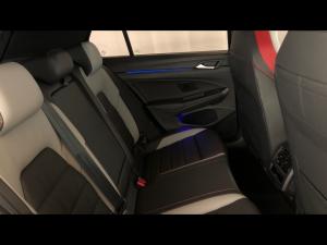 Volkswagen Golf GTI - Image 12
