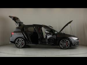 Volkswagen Golf GTI - Image 30