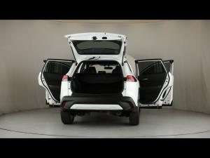 Toyota Corolla Cross 1.8 Hybrid XS - Image 24