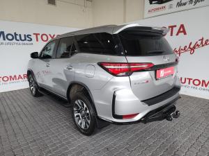 Toyota Fortuner 2.4GD-6 4x4 - Image 8