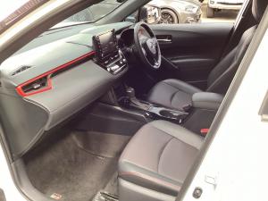 Toyota Corolla Cross 1.8 GR-Sport - Image 7