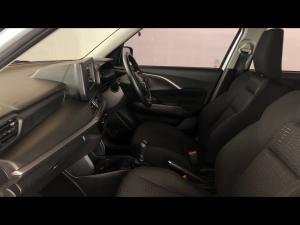 Suzuki Swift 1.2 GL - Image 7