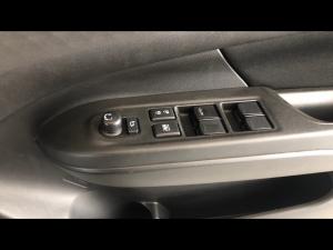 Suzuki Swift 1.2 GL - Image 16