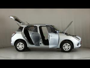 Suzuki Swift 1.2 GL - Image 30