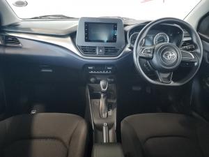 Toyota Starlet 1.5 XS auto - Image 6