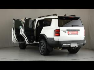 Toyota Land Cruiser Prado 2.8GD VX-R - Image 25