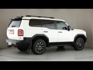 Toyota Land Cruiser Prado 2.8GD VX-R - Image 2