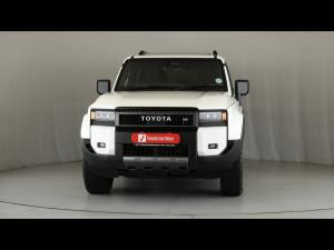 Toyota Land Cruiser Prado 2.8GD VX-R - Image 4