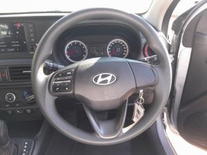 Hyundai Grand i10 1.2 Premium hatch - Image 8