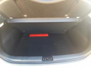 Hyundai Grand i10 1.2 Premium hatch - Image 15