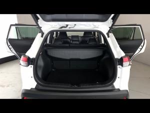 Toyota Corolla Cross 1.8 XR - Image 13