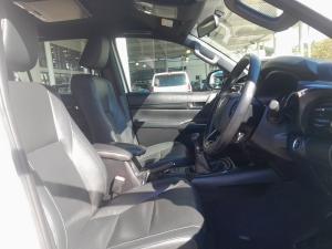 Toyota Hilux 2.8GD-6 double cab 4x4 Legend 50 - Image 15