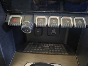 Volkswagen Amarok 3.0TDI V6 double cab Style 4Motion - Image 13