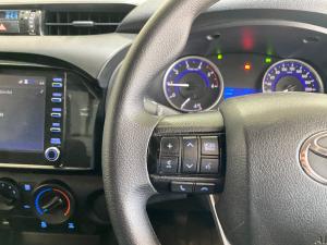 Toyota Hilux 2.4 GD-6 RB SRXS/C - Image 9