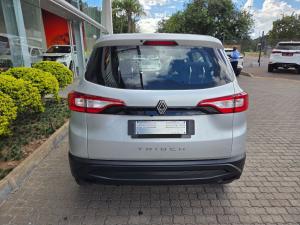Renault Triber 1.0 Evolution - Image 5