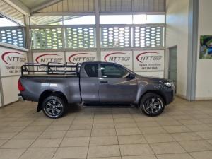 Toyota Hilux 2.4 GD-6 RB Raider automaticE/CAB - Image 3