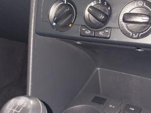 Volkswagen Polo Vivo 1.4 - Image 8