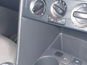 Volkswagen Polo Vivo 1.4 - Image 12