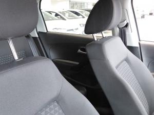 Volkswagen Polo Vivo 1.4 - Image 9