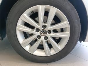 Volkswagen Polo Vivo 1.4 Trendline - Image 21