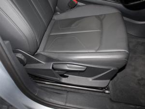 Audi Q3 35 TDI S Tronic - Image 17