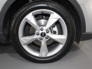Audi Q3 35 TDI S Tronic - Image 21