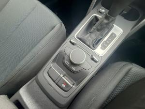 Audi Q2 35 Tfsi TIP - Image 14