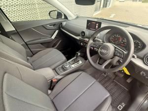 Audi Q2 35 Tfsi TIP - Image 21