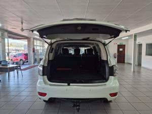 Nissan Patrol 5.6 V8 LE Premium - Image 7