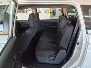 Toyota Rumion 1.5 SX - Image 13