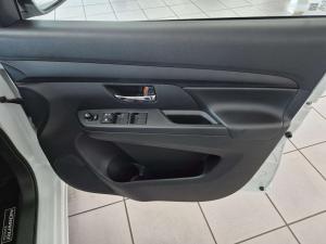 Toyota Rumion 1.5 SX - Image 6