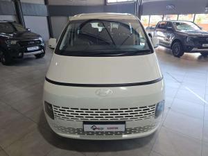 Hyundai Staria 2.2D Executive automatic - Image 2