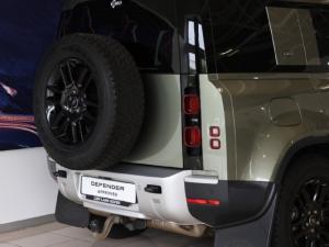 Land Rover Defender 110 D250 SE - Image 20