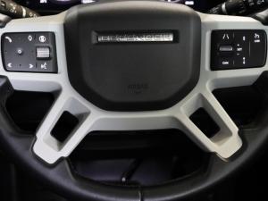 Land Rover Defender 110 D250 SE - Image 24